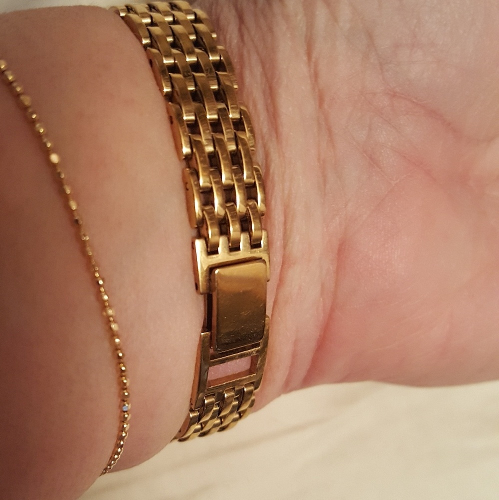 Watch - Picture 3 of 3